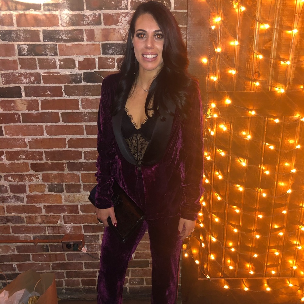 Meet your Posher, Micayla